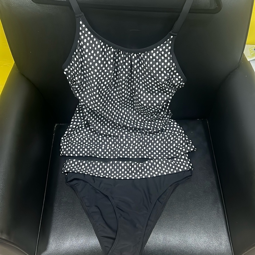 Woman’s Polk A Dot Tankini